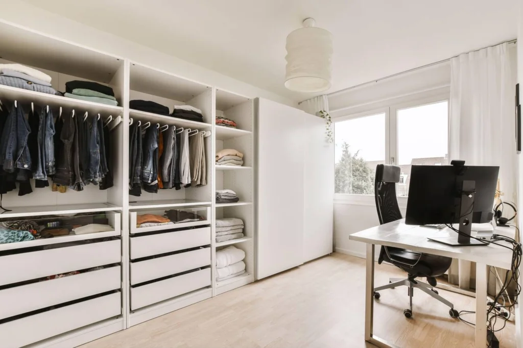 RG built in closets